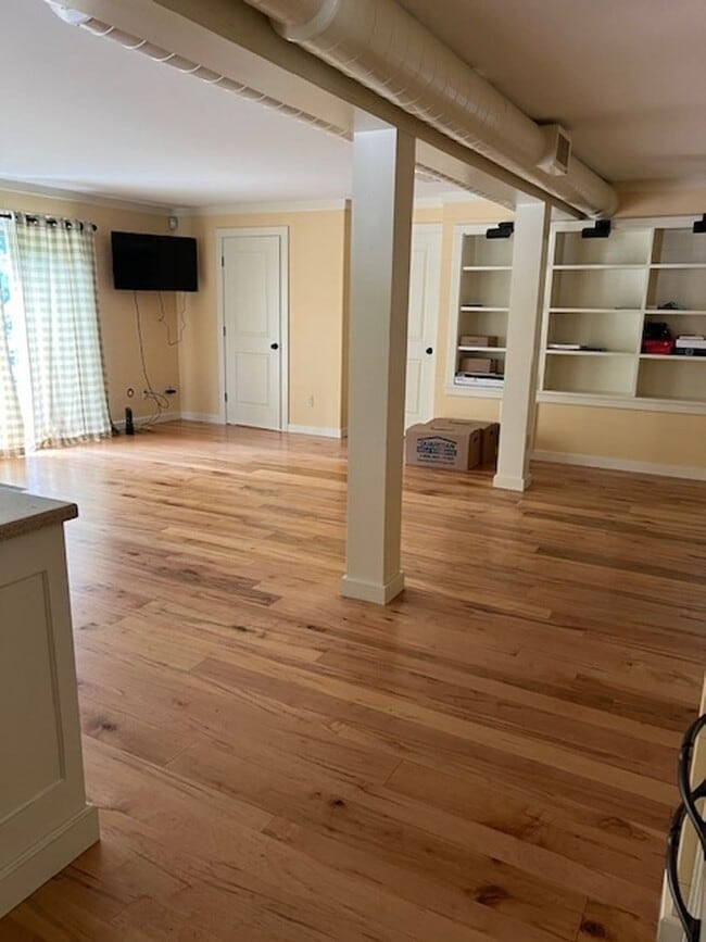 Building Photo - Charming 2BR House in Pine Plains