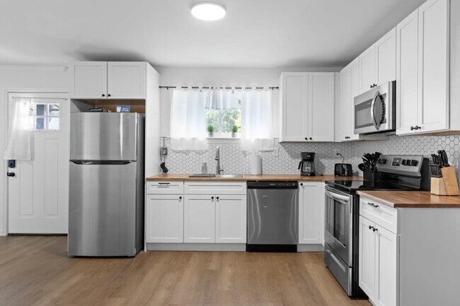 Foto del edificio - 806 S Watkins St