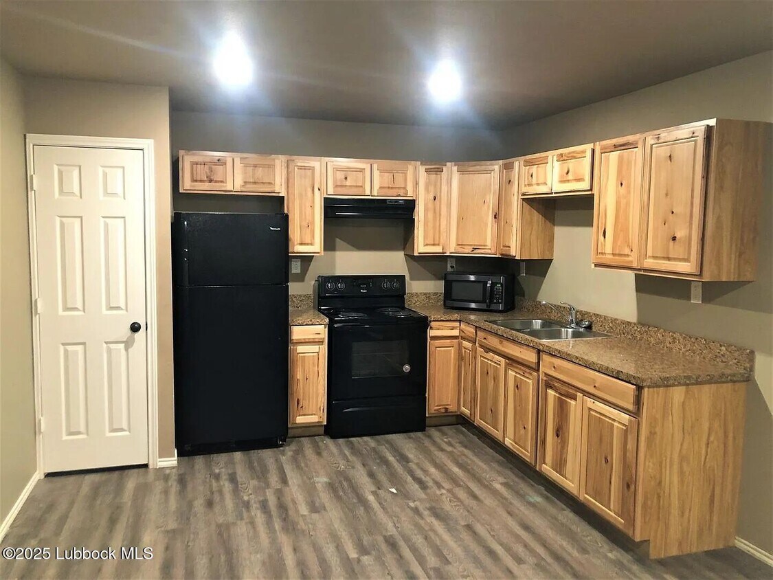 Foto principal - 521 45th St