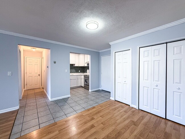 Foto del edificio - 110 Boston Post Rd E