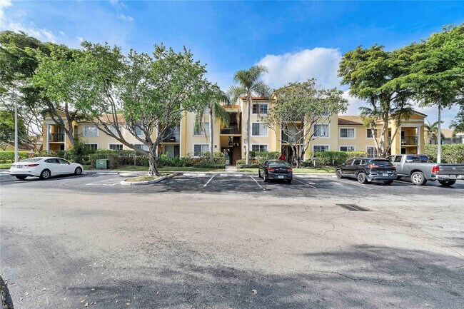 Foto del edificio - 120 Yacht Club Way