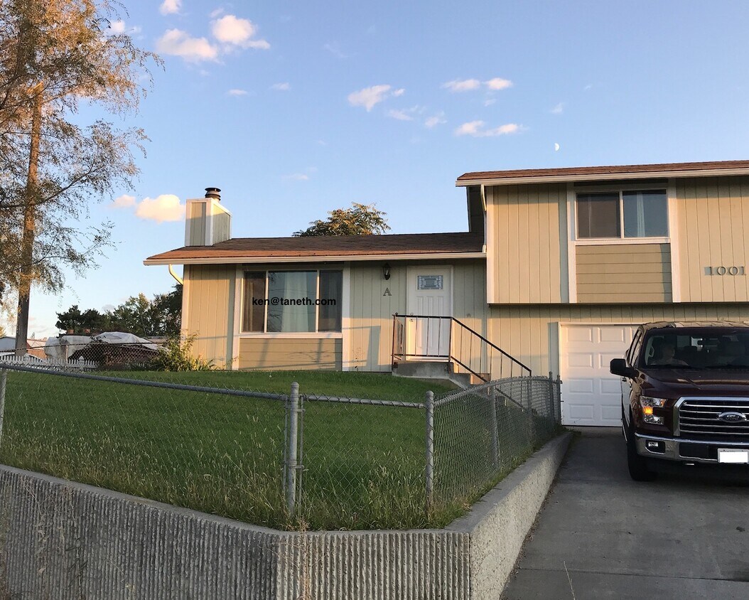 1001 S Zillah Ct, Kennewick, WA 99337 Townhome Rentals in Kennewick