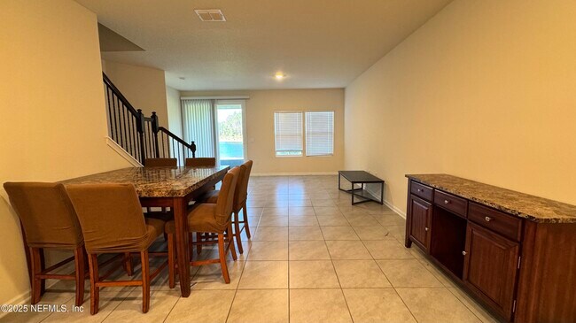 Foto del edificio - 443 Coastline Wy