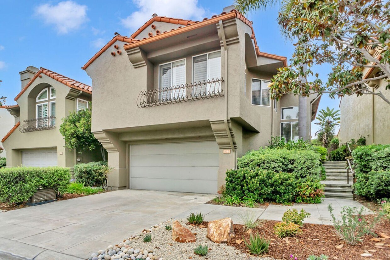 Beautiful 3 Bedroom/2.5 bath detached hom... - Beautiful 3 Bedroom/2.5 bath  detached hom...