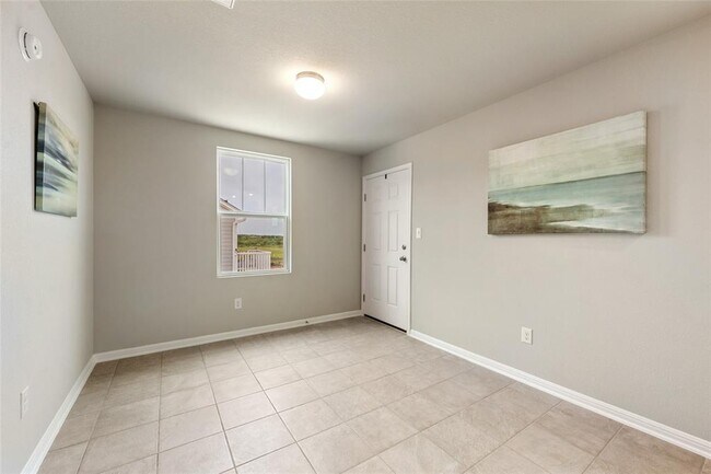 Foto del edificio - 1500 Arbor Knot Dr