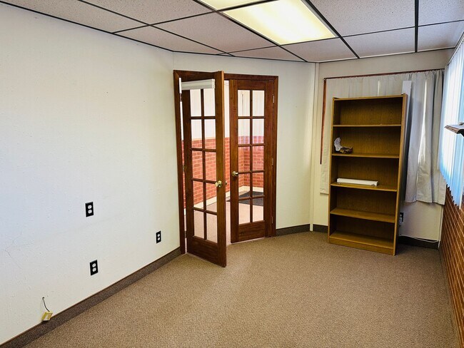 Foto del edificio - 210 Hallowell Ln