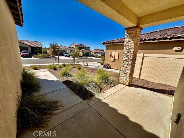 Foto del edificio - 35448 Price St