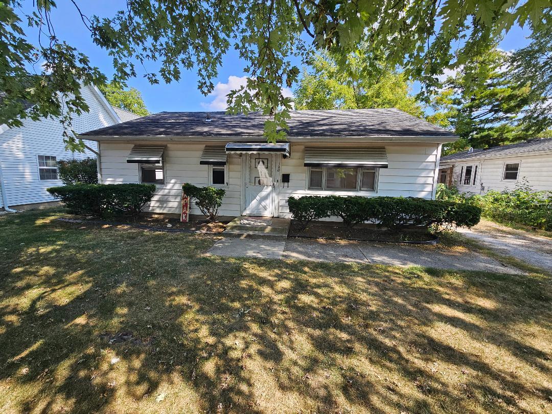 Primary Photo - 120 S Wentz St