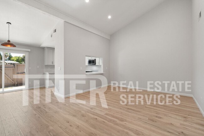 Foto del edificio - 6301 Port Gibson Ct