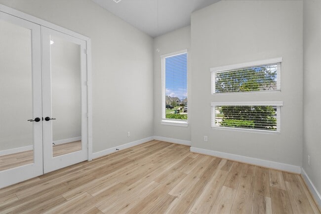 Building Photo - 24126 Orchard Oriole Ct