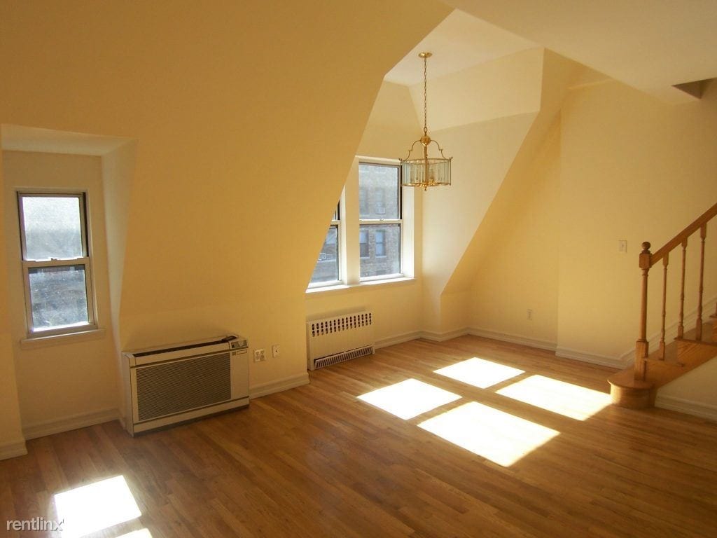 Primary Photo - 2 br, 2 bath Apartment - 321 W 82nd St