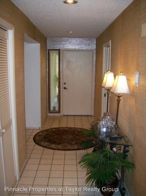 Building Photo - 3920 Mariners Way