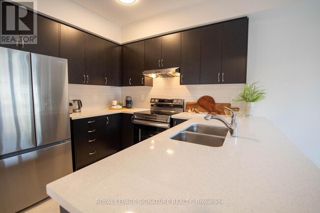 Building Photo - 305 Garner Rd W