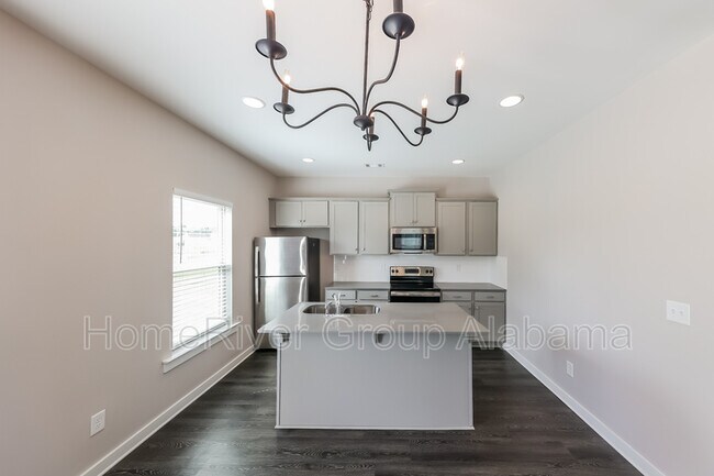 Foto del edificio - 14225 Sugarberry Ln