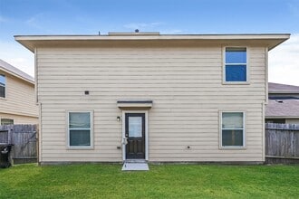 Building Photo - 2431 Tomica Ct