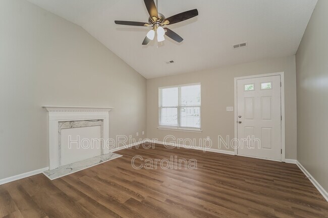 Building Photo - 1711 Hudson Graham Ln