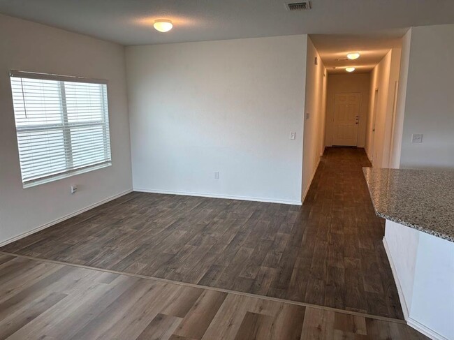 Building Photo - 3601 Batson Dr