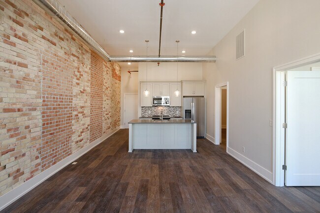 Foto del edificio - 123 Division Ave S