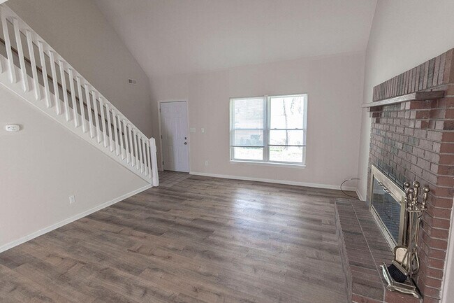 Foto del edificio - 1901 Mirtle Grove Ct