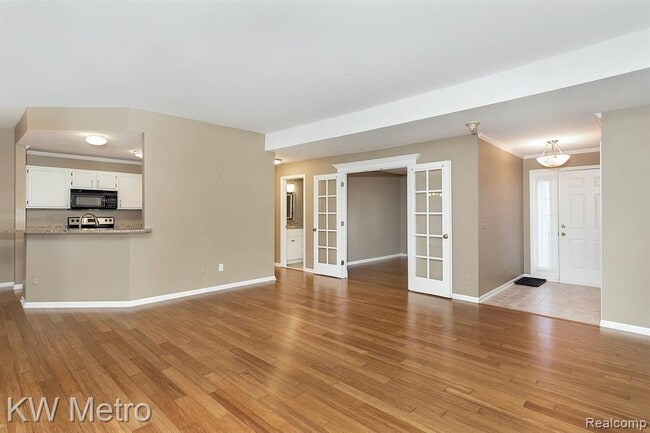 Building Photo - 516 Newburne Pointe