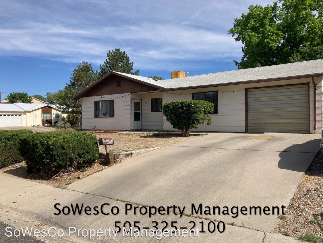 Primary Photo - 3 br, 2 bath House - 2400 E 24th Street