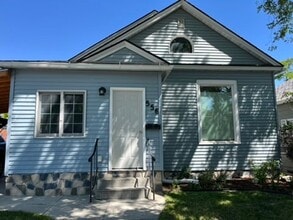 Building Photo - 556 Hillsdale St