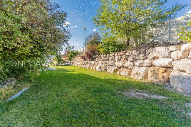 Building Photo - 1334 W 1980 N