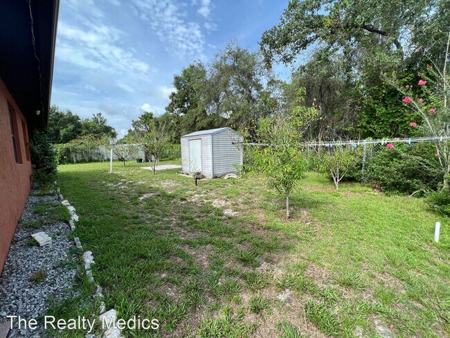 Foto del edificio - 3 br, 2 bath House - 13734 SW 38th Ct