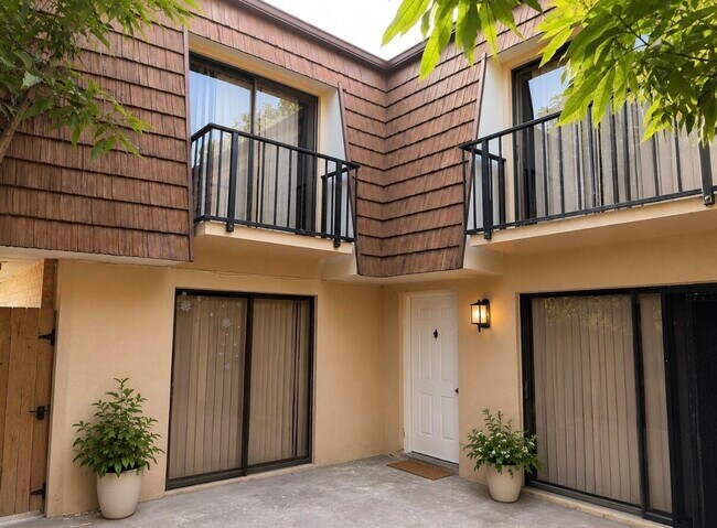 Foto del edificio - 1421 14th Ln