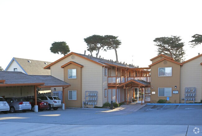 marina manor senior housing apartments marina ca apartments com