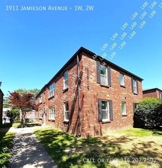 Building Photo - 3911 Jamieson Ave