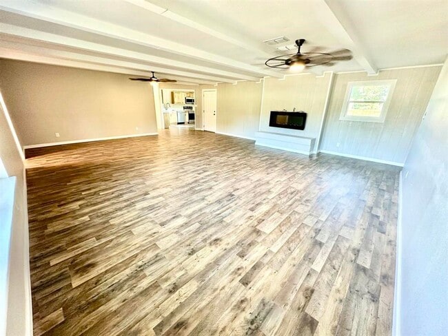 Building Photo - Newly Remodeled 4/2 Home in Atlanta, Texas
