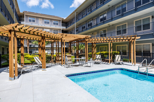 Legacy Apartments - North Building Pool - Legacy Student Living