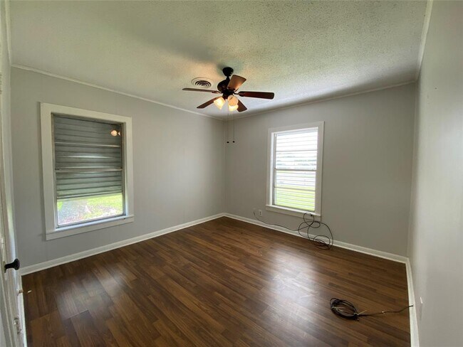 Foto del edificio - 404 19th Ave N