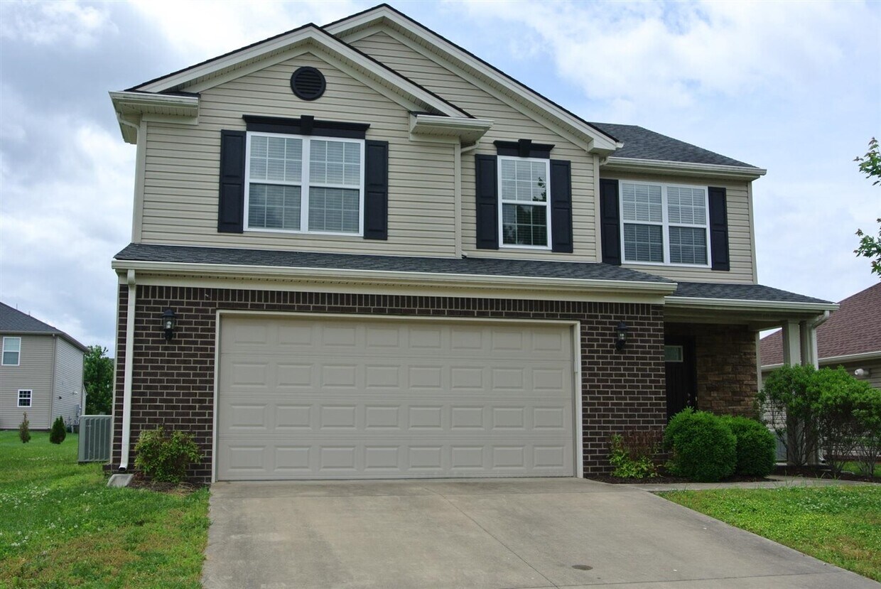 Foto principal - 1113 Blue Bell Way