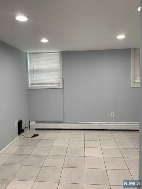 Foto del edificio - 406 Lincoln Ave