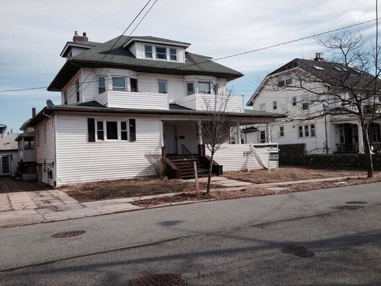 Primary Photo - 180 Beach 127Th St