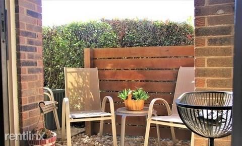 Foto del edificio - 2 br, 1.5 bath  - 2018 W Rundberg Ln Apt 15C