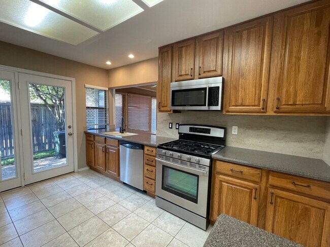 Foto del edificio - 3909 Winter Park Ln