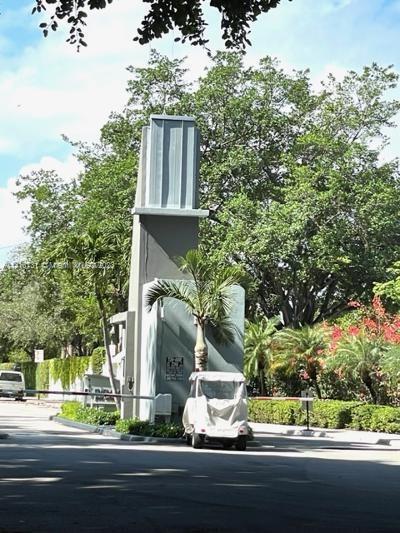 Foto del edificio - 777 NE 62nd St