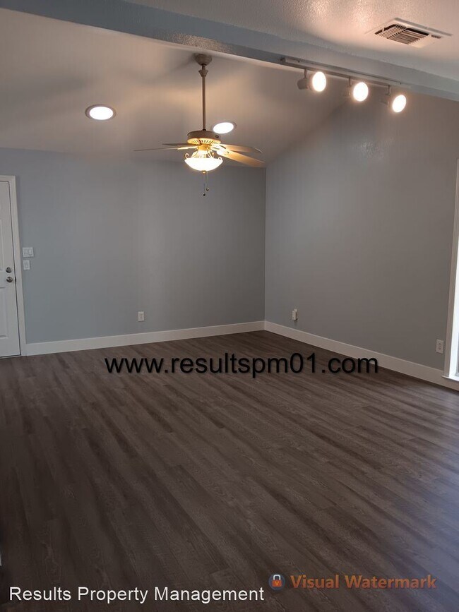Foto del edificio - 4 br, 3 bath House - 5549 Eagle View Way