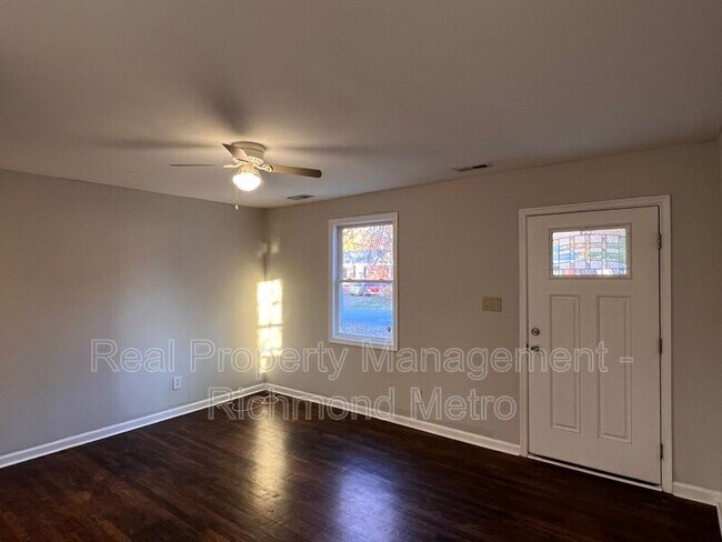 Foto del edificio - 4608 Eastover Ave