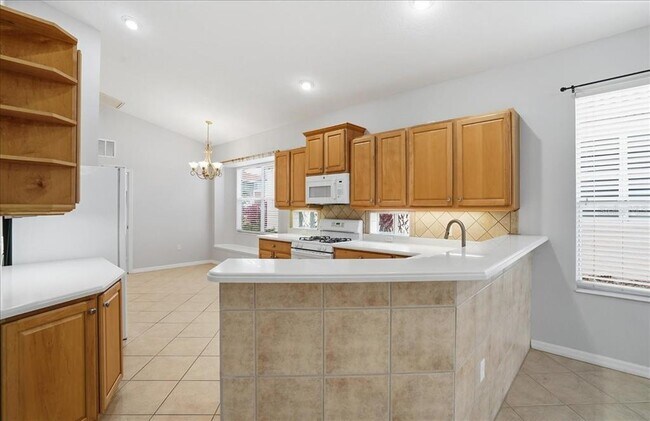 Foto del edificio - 6055 Wingspan Way