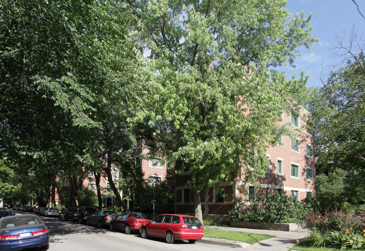 Building Photo - 1149-1159 E 56th St