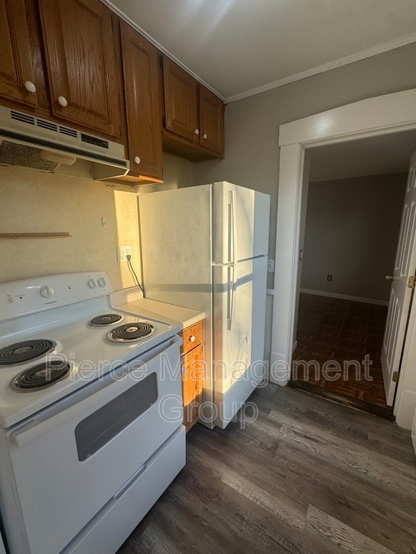 Building Photo - 69 Turnpike St