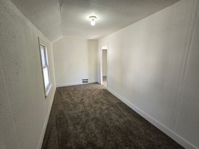 Building Photo - 5006 Morningside Ave