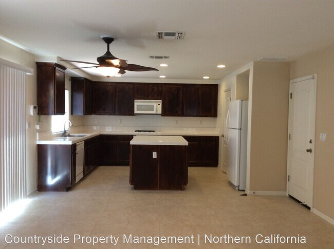 Building Photo - 4 br, 3 bath House - 3004 Calla Lily Lane
