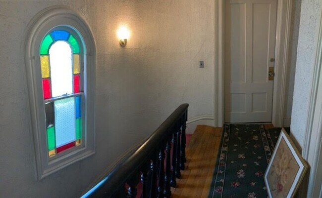 Foto del edificio - 7 University Pl