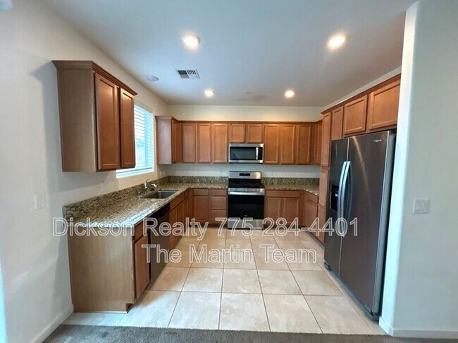 Foto del edificio - 495 Logan Jacob Ln