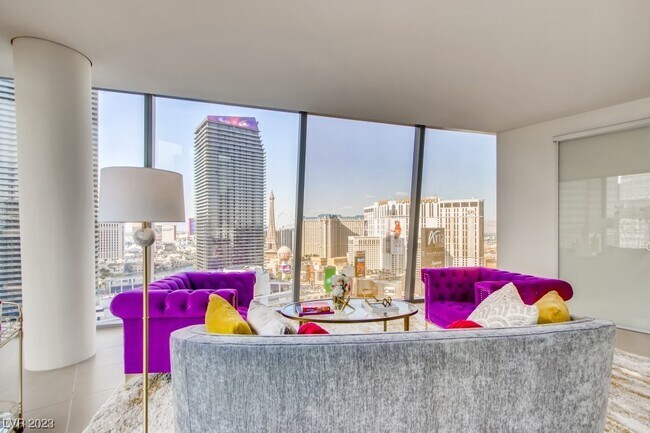 Building Photo - 3726 S Las Vegas Blvd